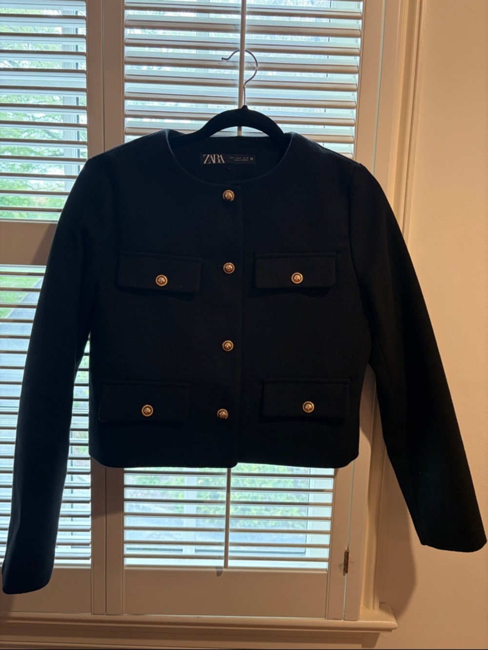 Zara Black Cropped Button-Front Tweed Jacket with Gold Buttons